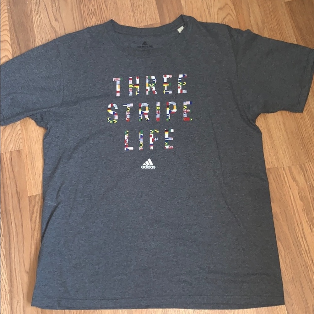 Adidas T-shirt